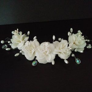 Flower and Crystal Pearl Bridal Crown / Floral Wedding Hair
